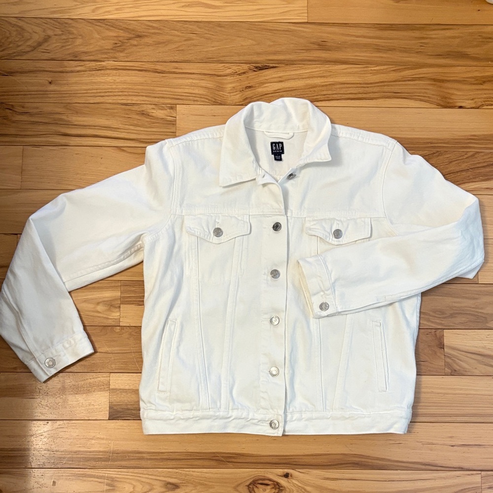 GAP White Denim Jacket (large)